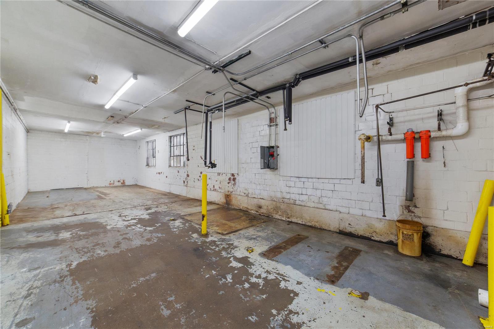 St. Louis City - Commercial Sale