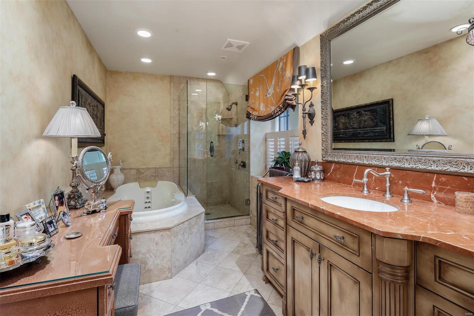 Carrswold - Residential