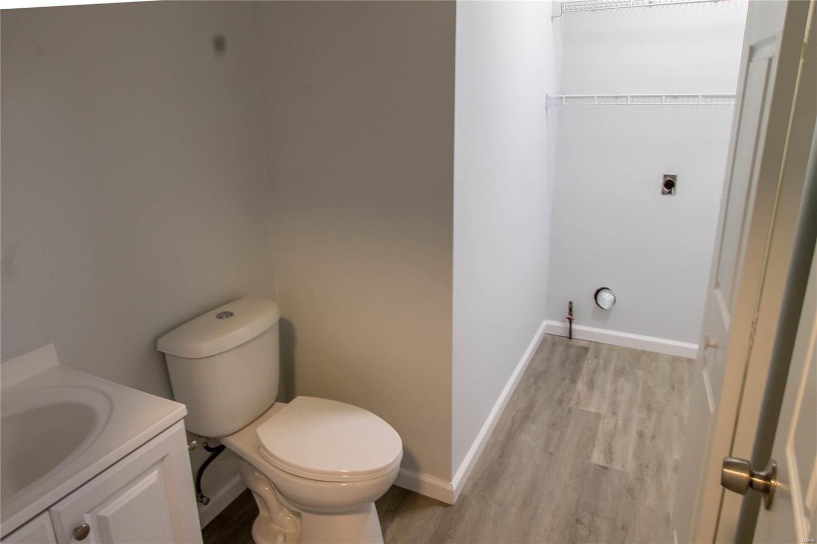 Cascades One The Amd - Residential Lease