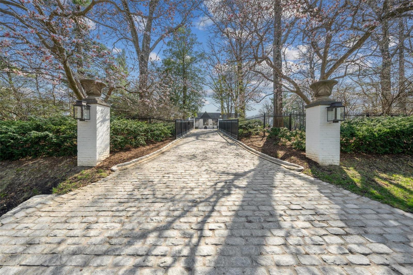 Carberry Heights - Residential