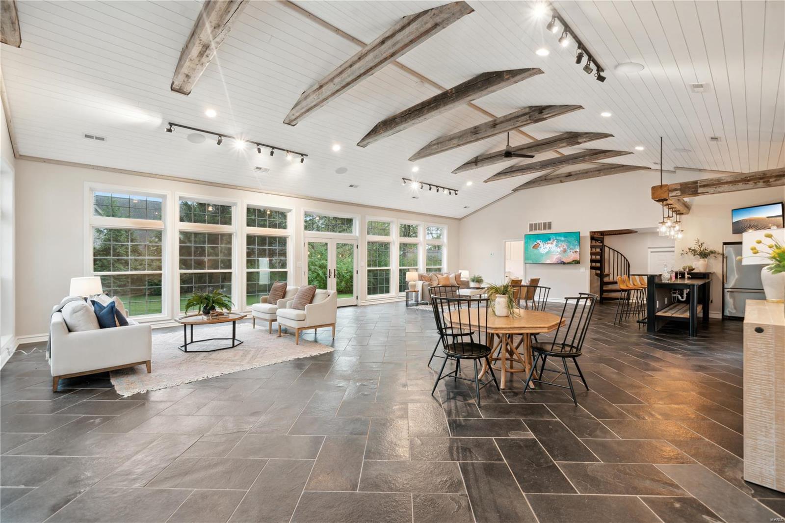 Carberry Heights - Residential