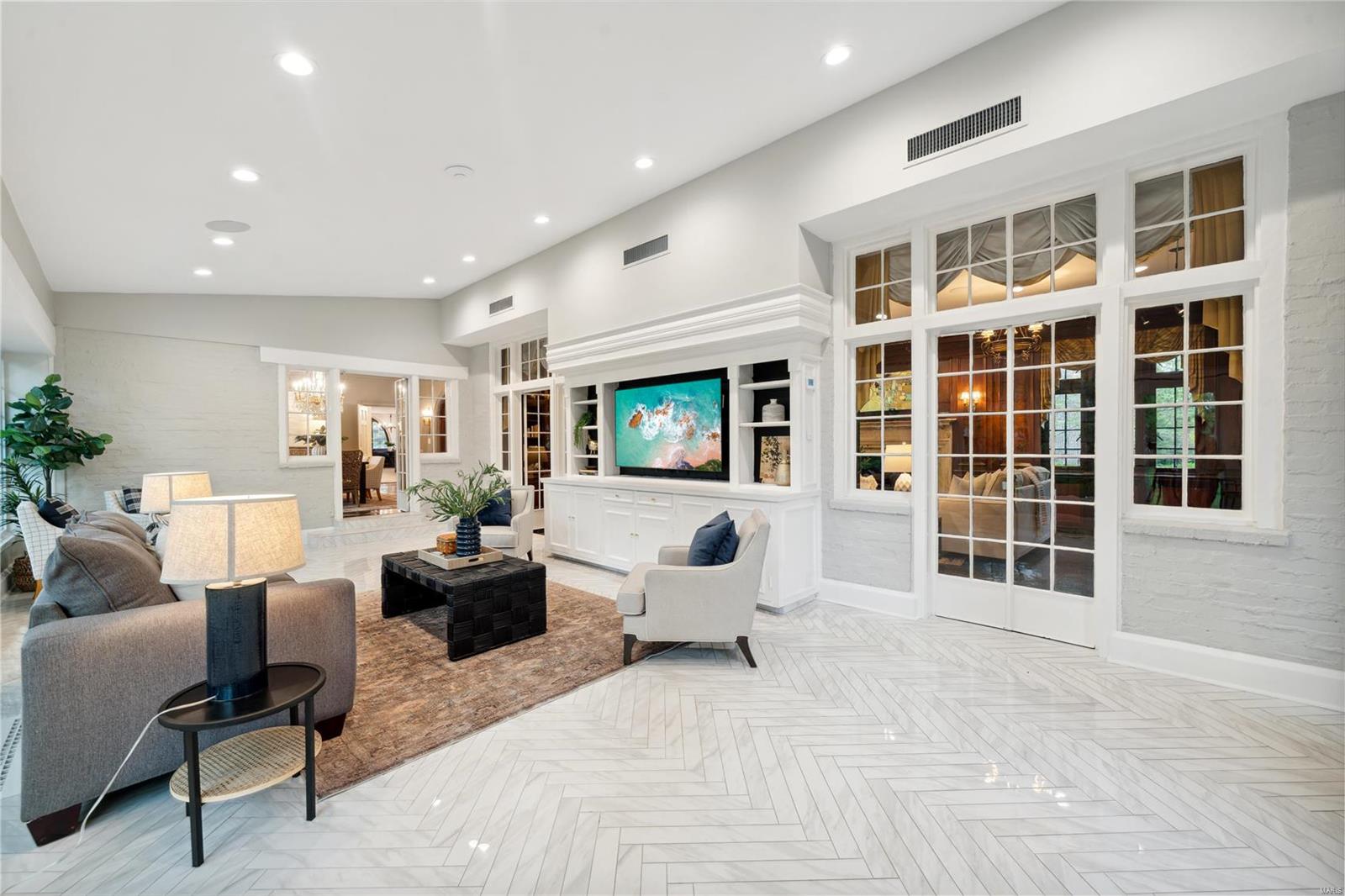 Carberry Heights - Residential