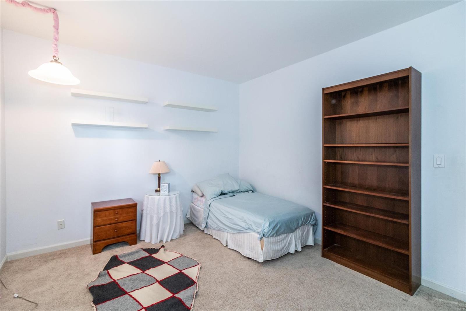 Oaks In Olde Towne - Residential