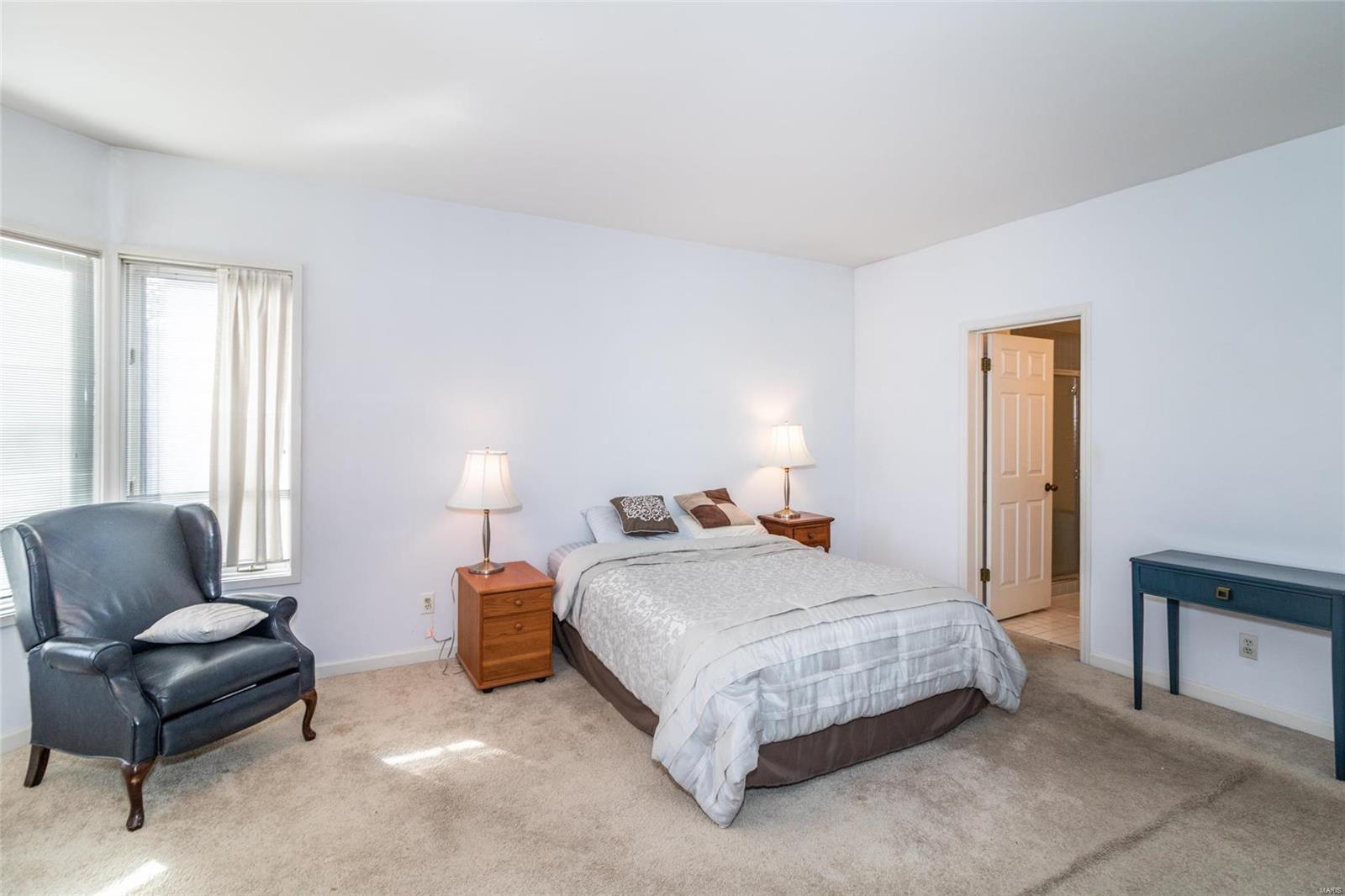 Oaks In Olde Towne - Residential
