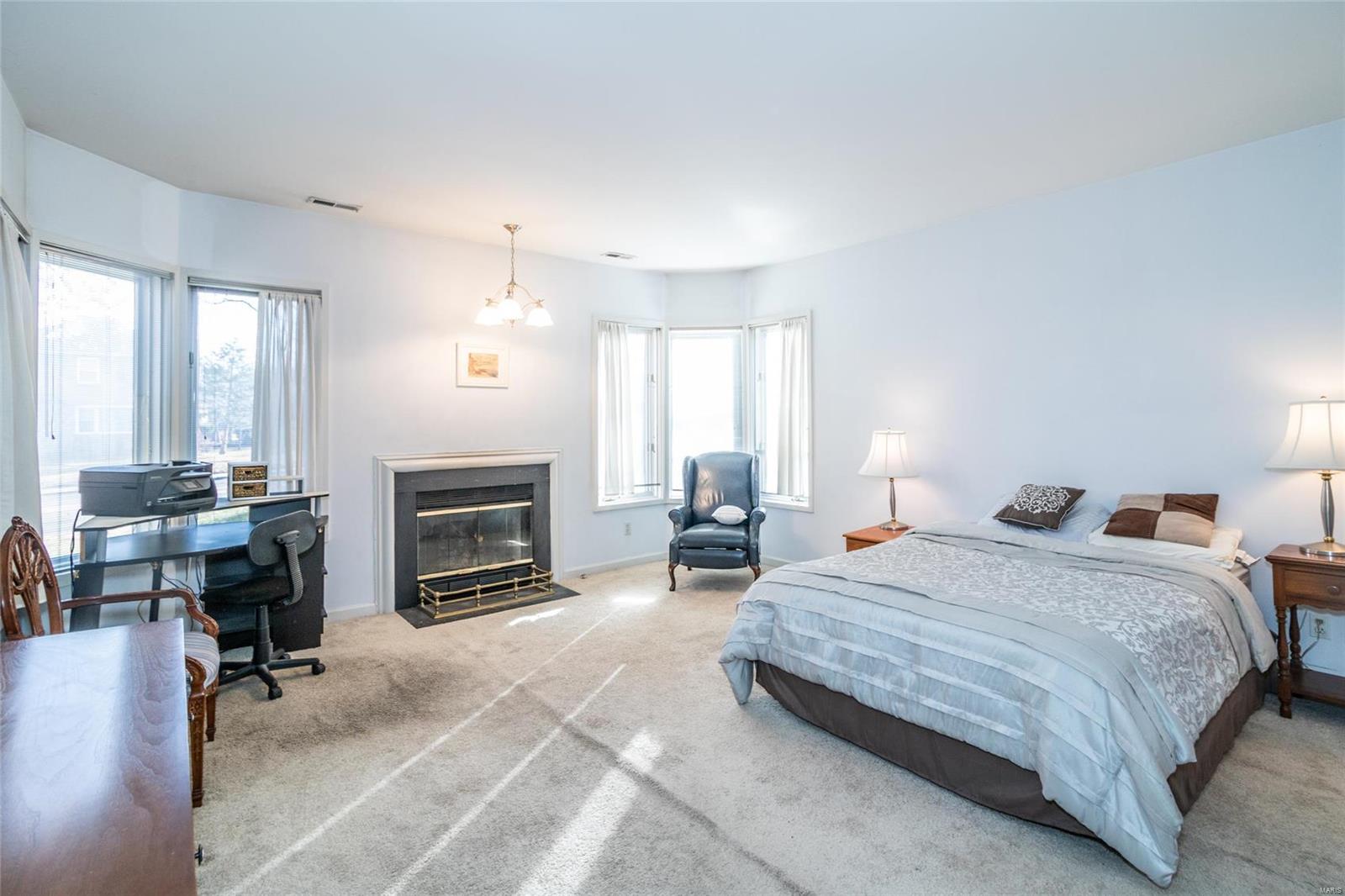 Oaks In Olde Towne - Residential