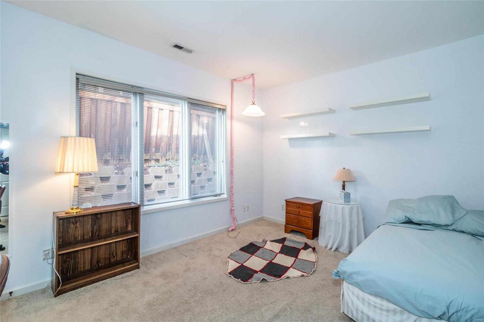Oaks In Olde Towne - Residential