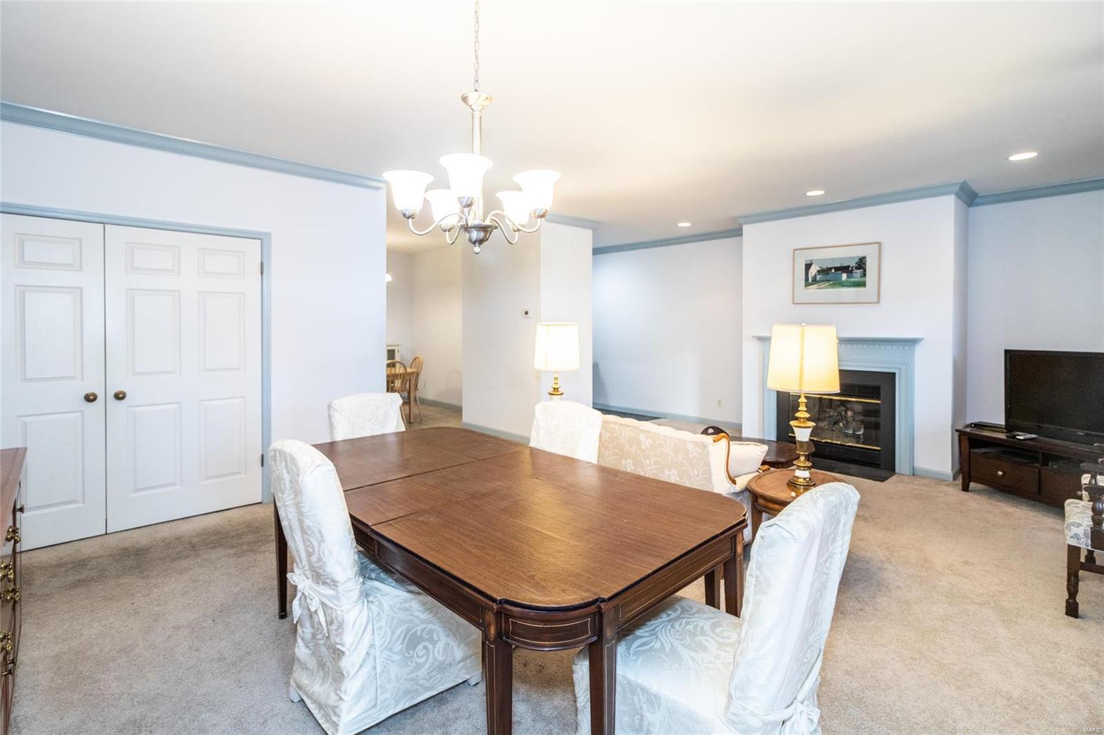 Oaks In Olde Towne - Residential