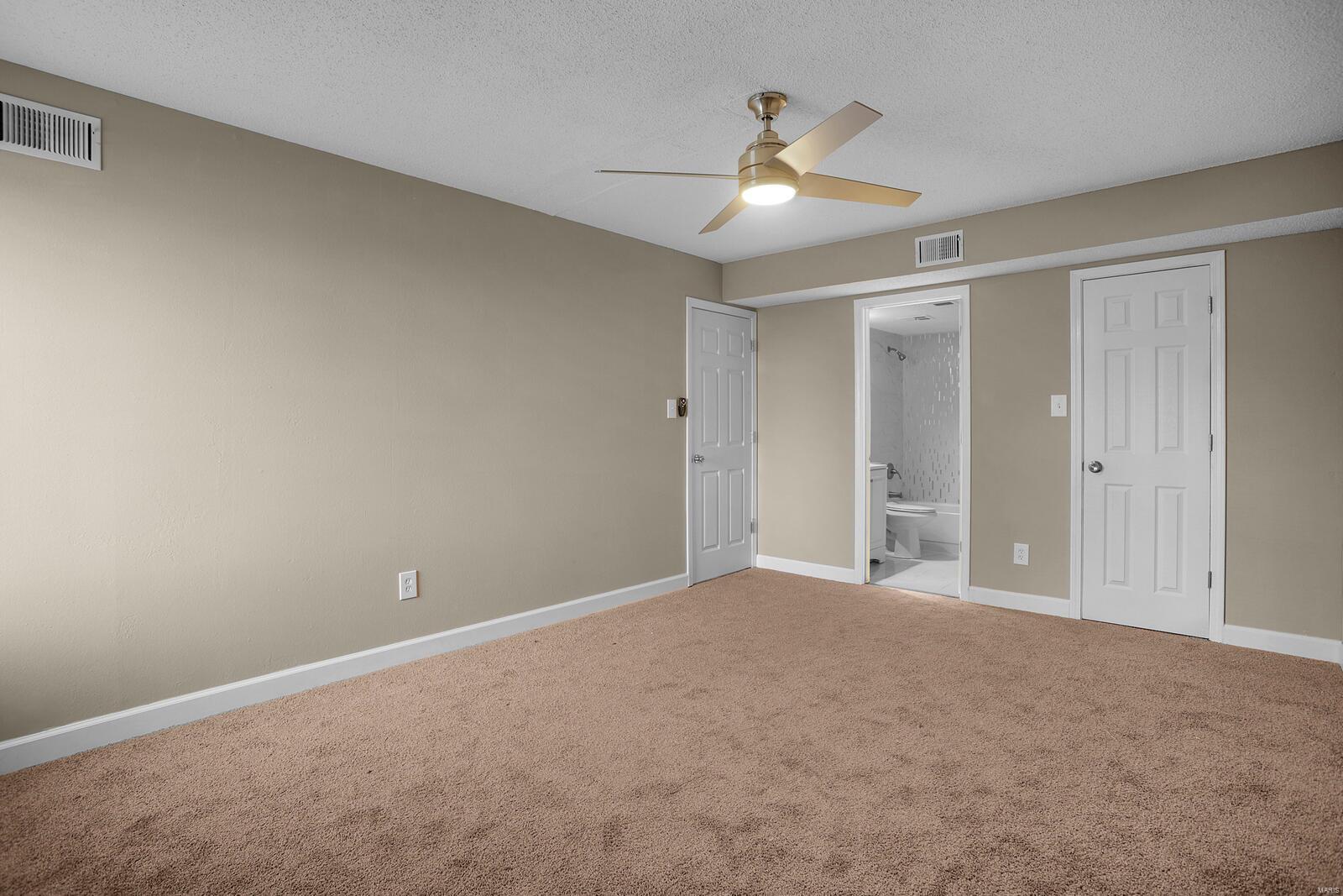 Spring Creek Condo Ph 8 - Residential