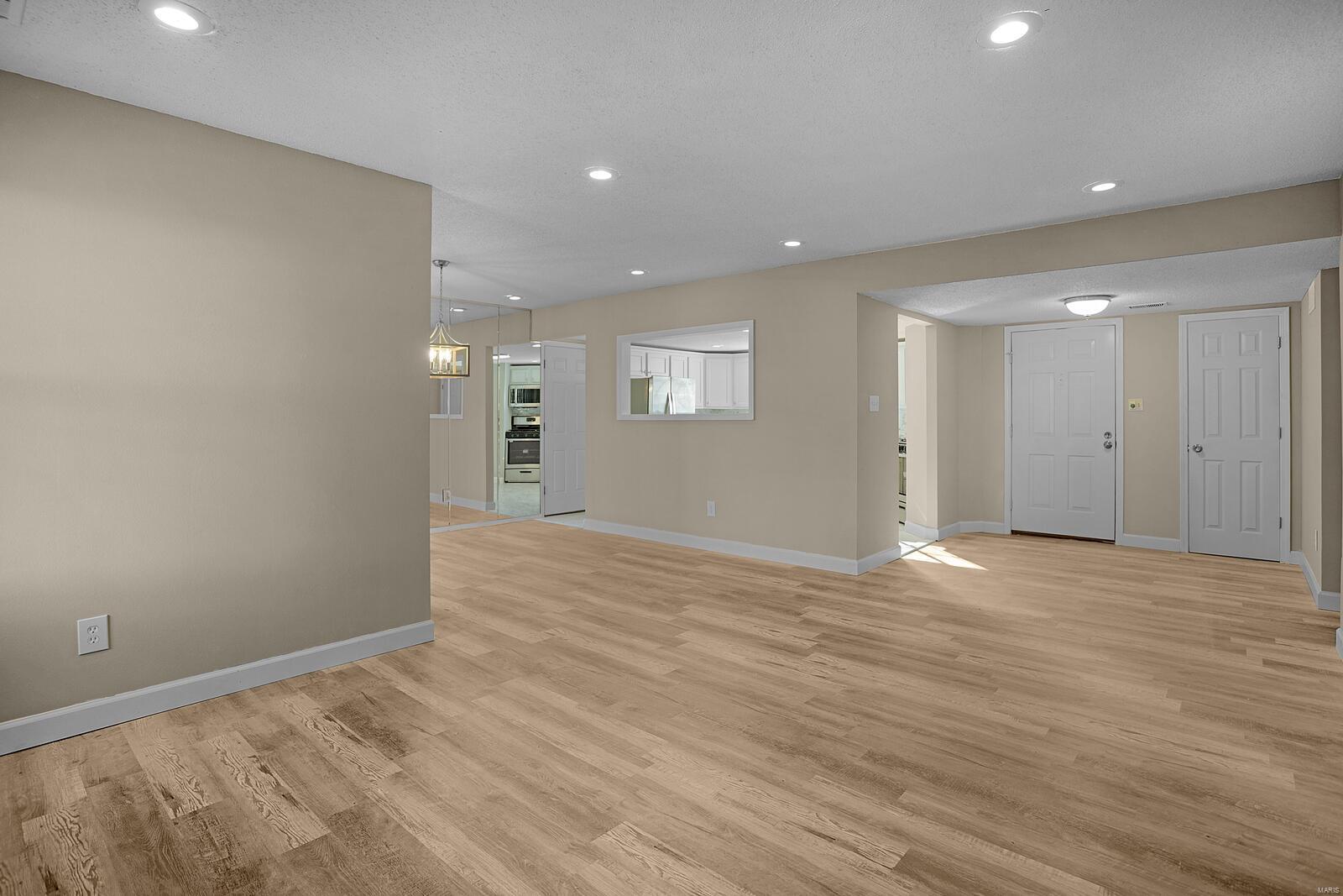 Spring Creek Condo Ph 8 - Residential