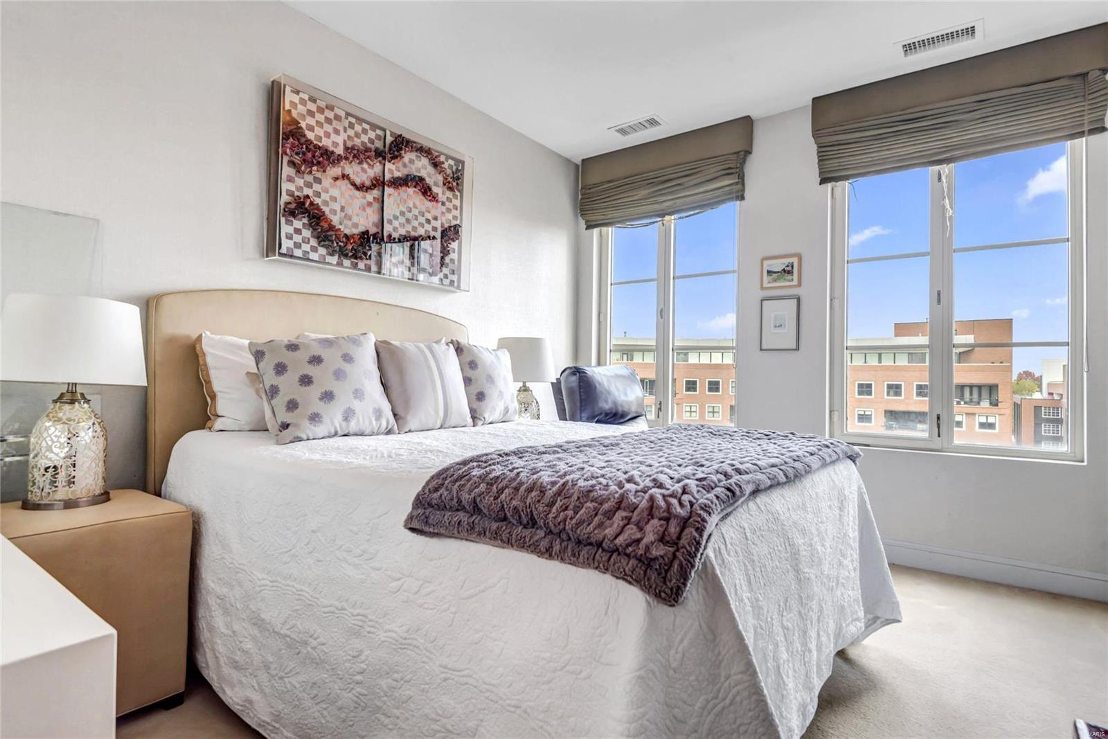 Plaza In Clayton A Condo The - Residential