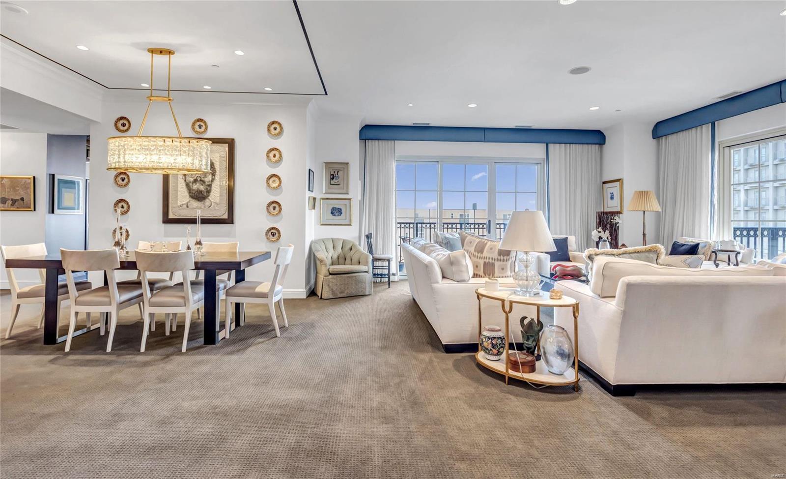 Plaza In Clayton A Condo The - Residential