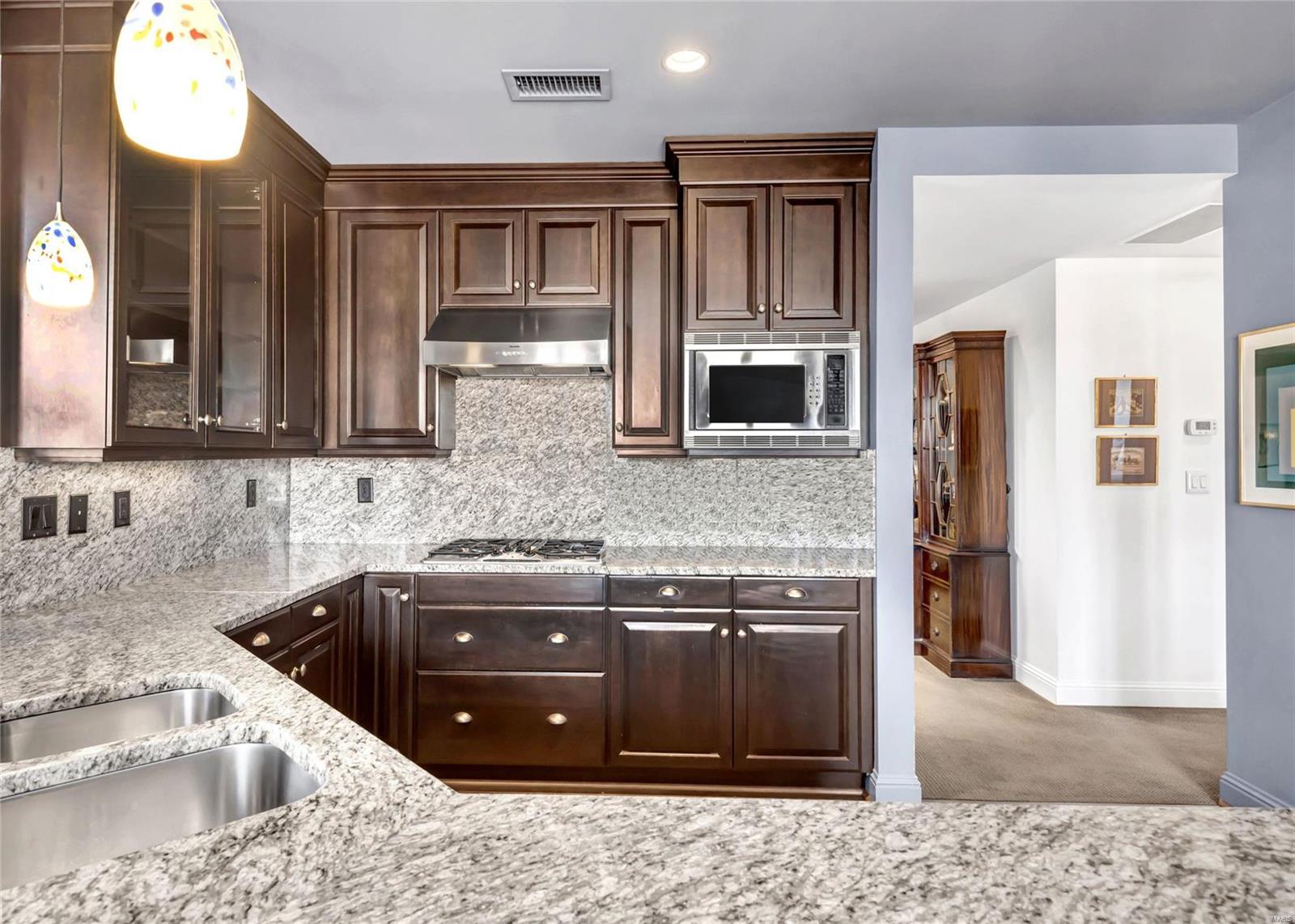 Plaza In Clayton A Condo The - Residential