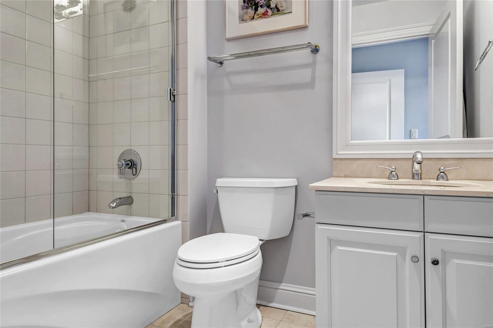 Plaza In Clayton A Condo The - Residential