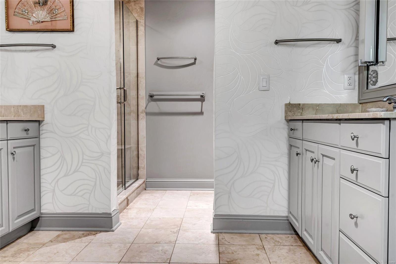 Plaza In Clayton A Condo The - Residential