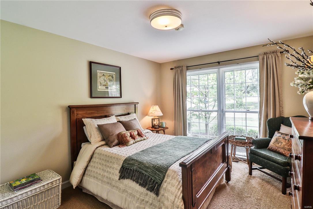 Ladue Trails - Residential