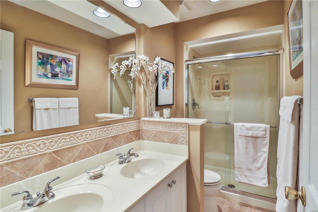 Ladue Trails - Residential