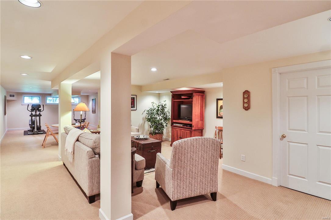 Ladue Trails - Residential