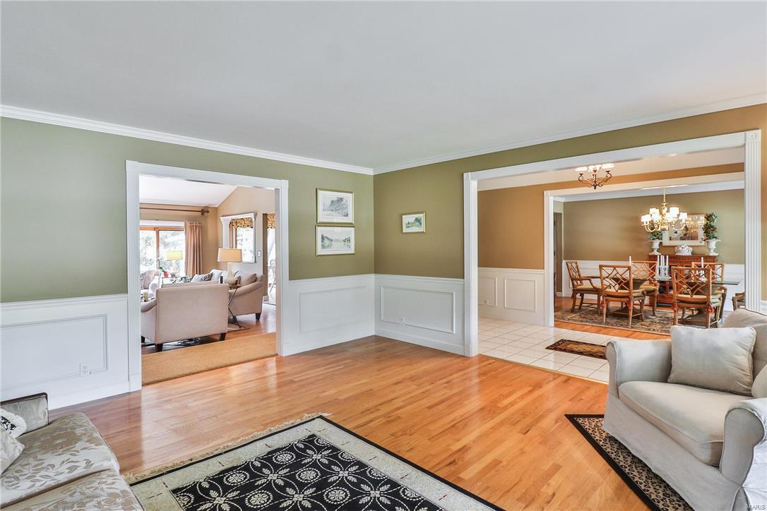 Ladue Trails - Residential