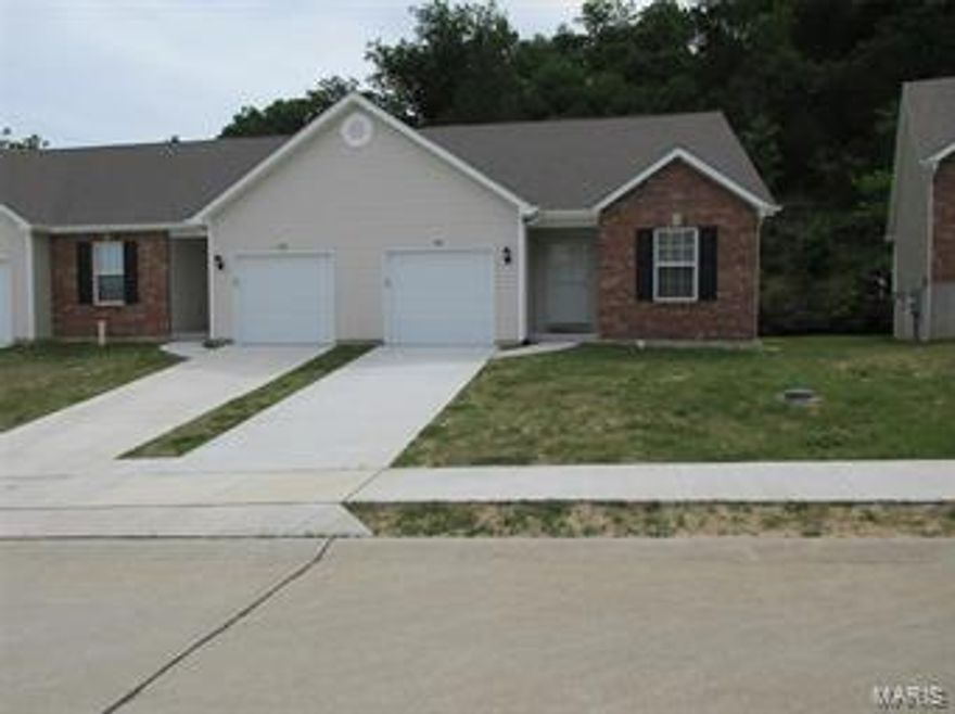 Neat and clean 1 year old 1160 sq ft. 2 bed 2 bath villa, main floor laundry, full basement with rough in and sump pump. 1 car attached garage with opener, vaulted ceilings, hardwood floor in entry. Covered deck with composite decking, beautiful 42" high kitchen cabinets, white arched 2 panel doors. All stainless steel appliances stay including side / side refrigerator with ice maker. Washer and dryer also stays, they are white in color. Ceiling fans, storm door.