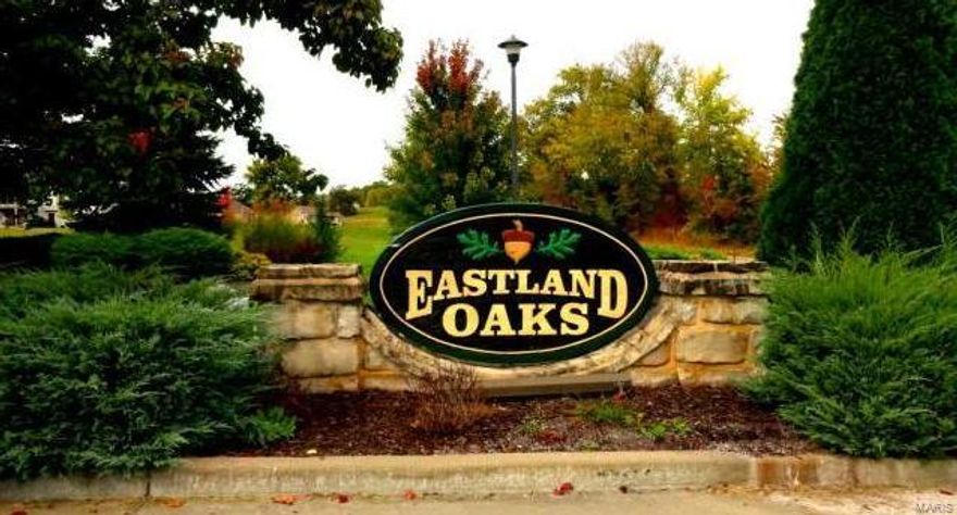 Lots available in Eastland Oaks Subdivision.  Great opportunities for building your new home.  Nice location for commuters who like to be close to the interstate and not too far out of town.  Many lots are available.  Bring your builder, your plan or use one of ours.  This subdivision offers a community pool, walking trails and common ground for all to enjoy. Additional Rooms: In Platted Subdv.
