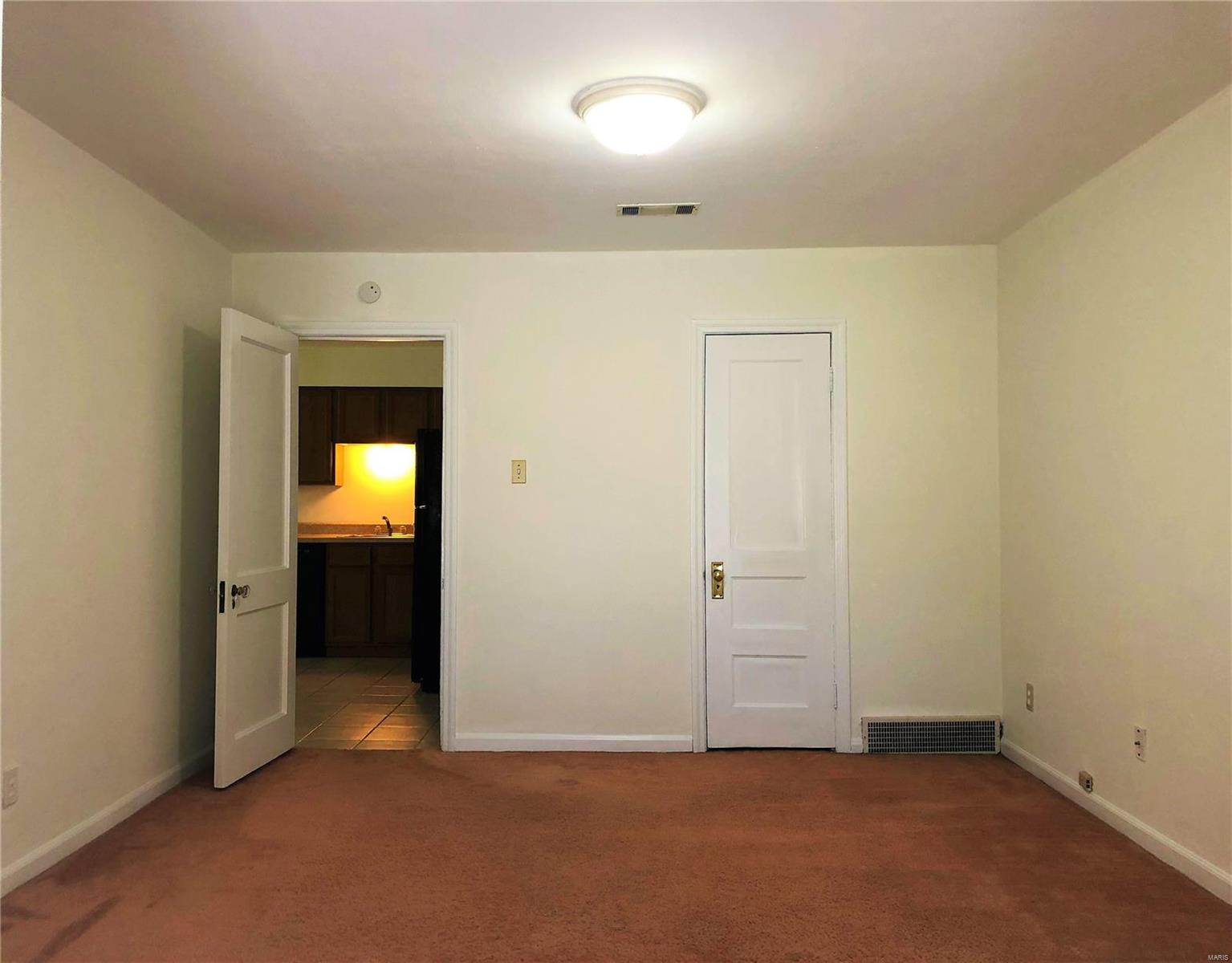 Survey 0000 Sec 33 Township 44 Range 6 - Residential