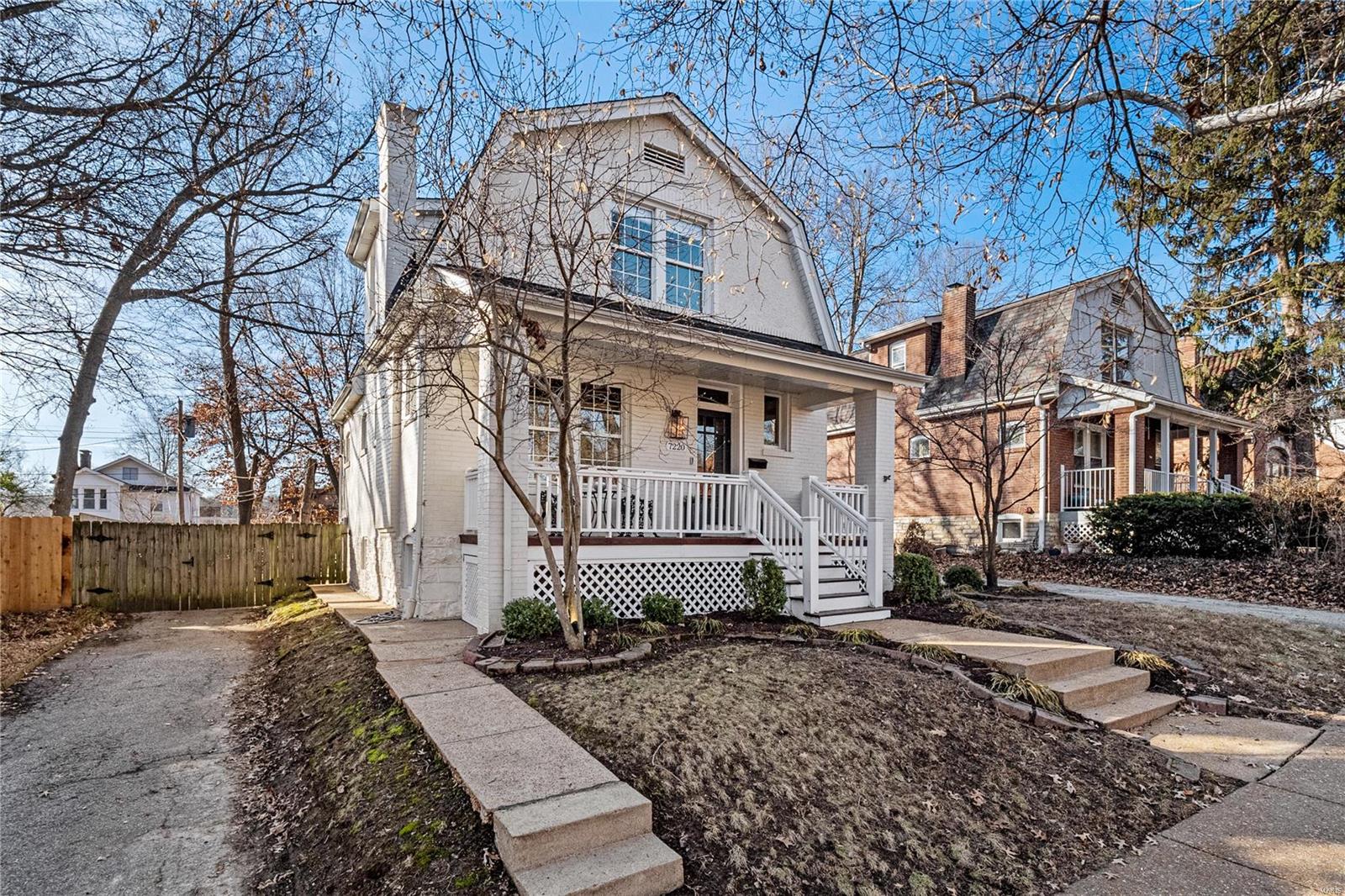 Balsons Sub Of Shaftesbury Heights - Residential