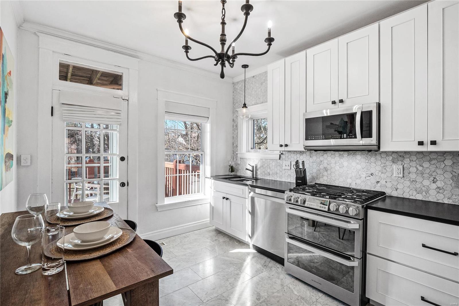 Balsons Sub Of Shaftesbury Heights - Residential