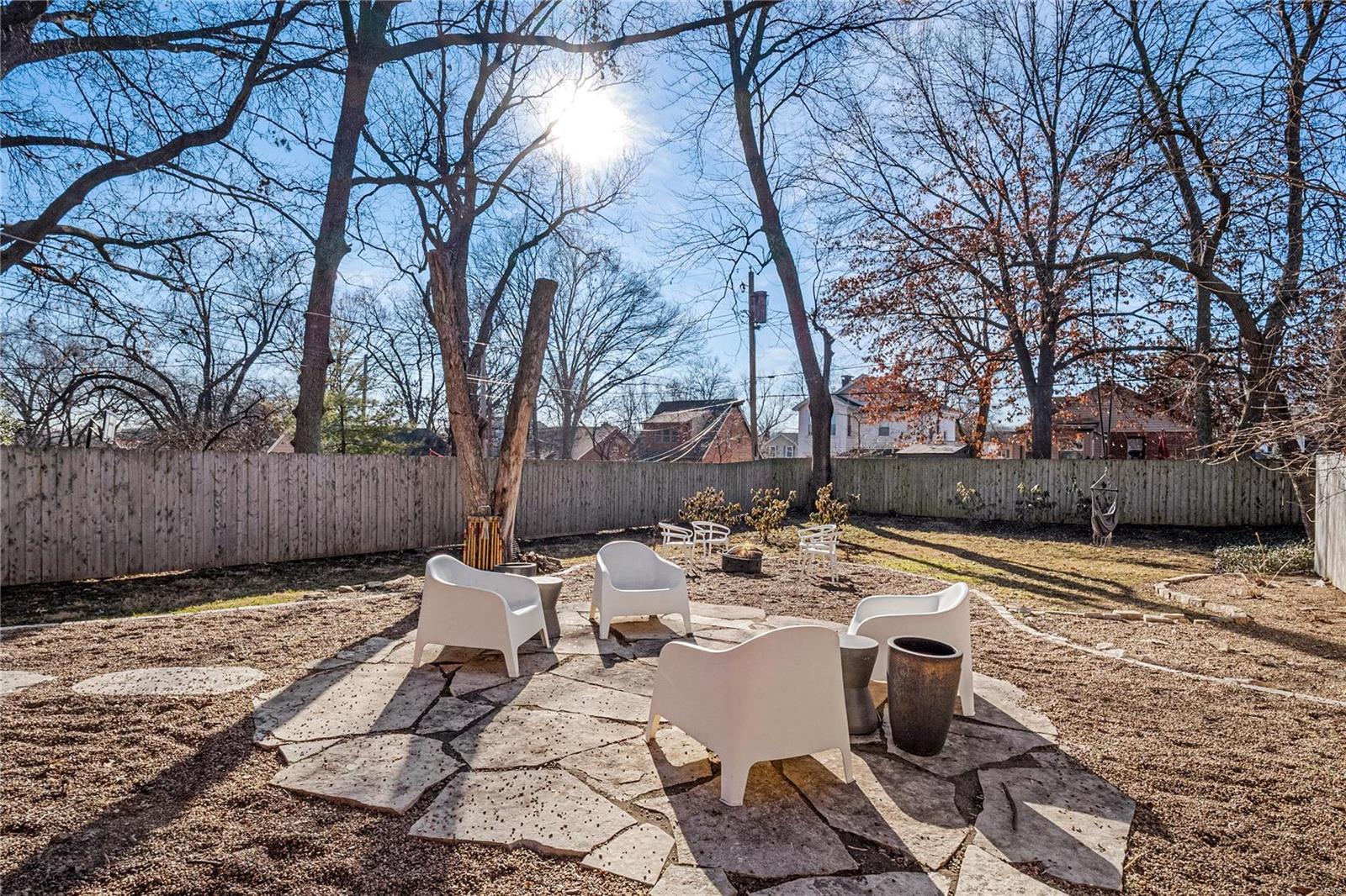 Balsons Sub Of Shaftesbury Heights - Residential