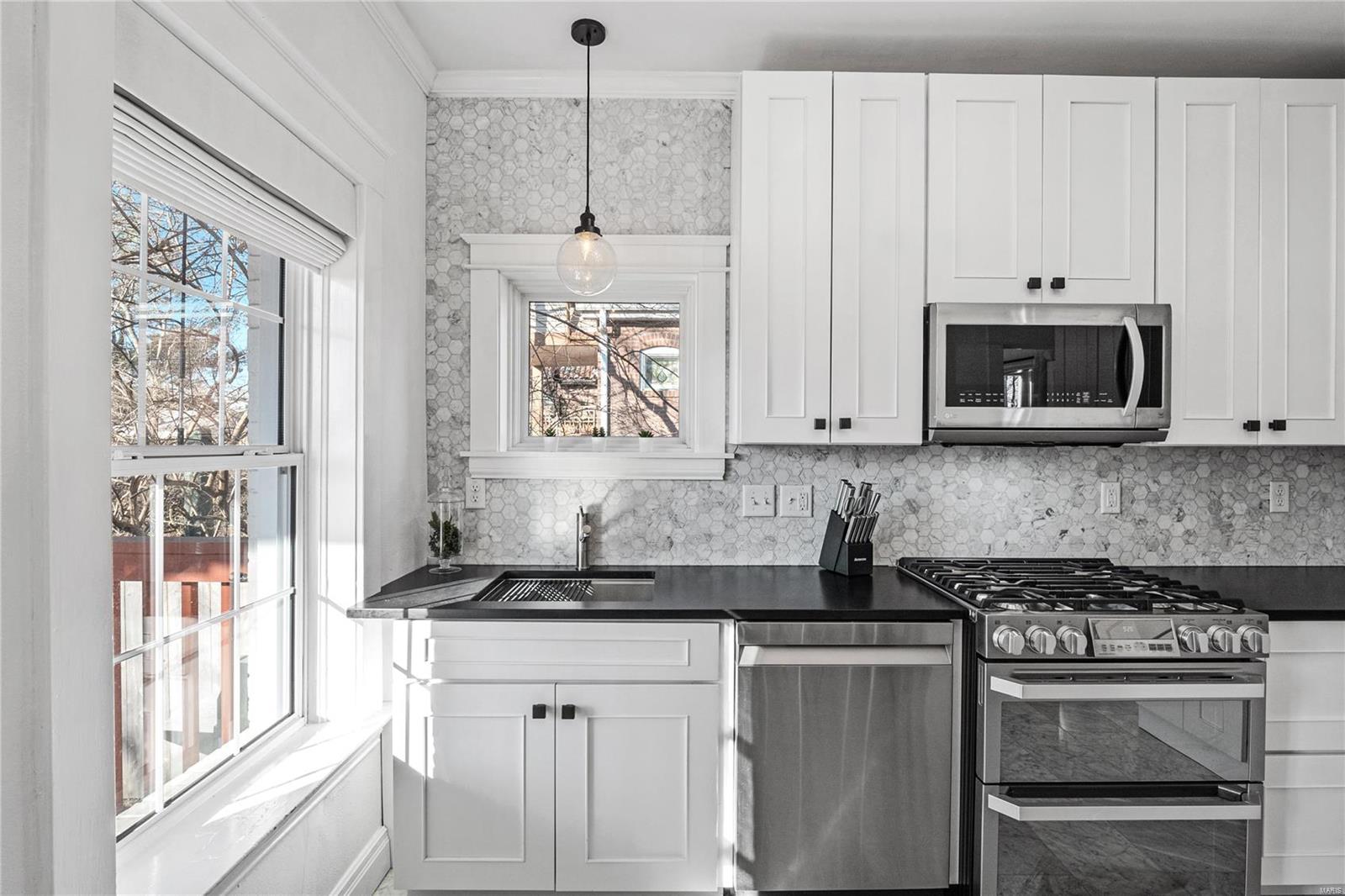 Balsons Sub Of Shaftesbury Heights - Residential