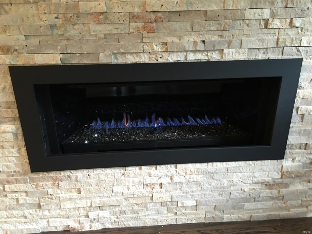 Longview Blk 4 Lts 1 - Residential