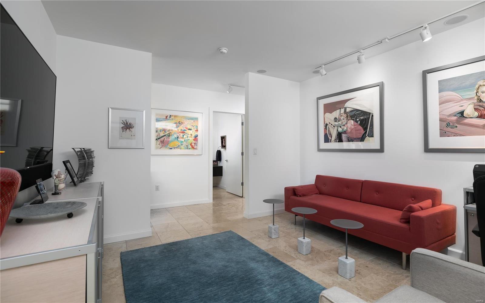 4545 LINDELL CONDOMINIUM - Residential