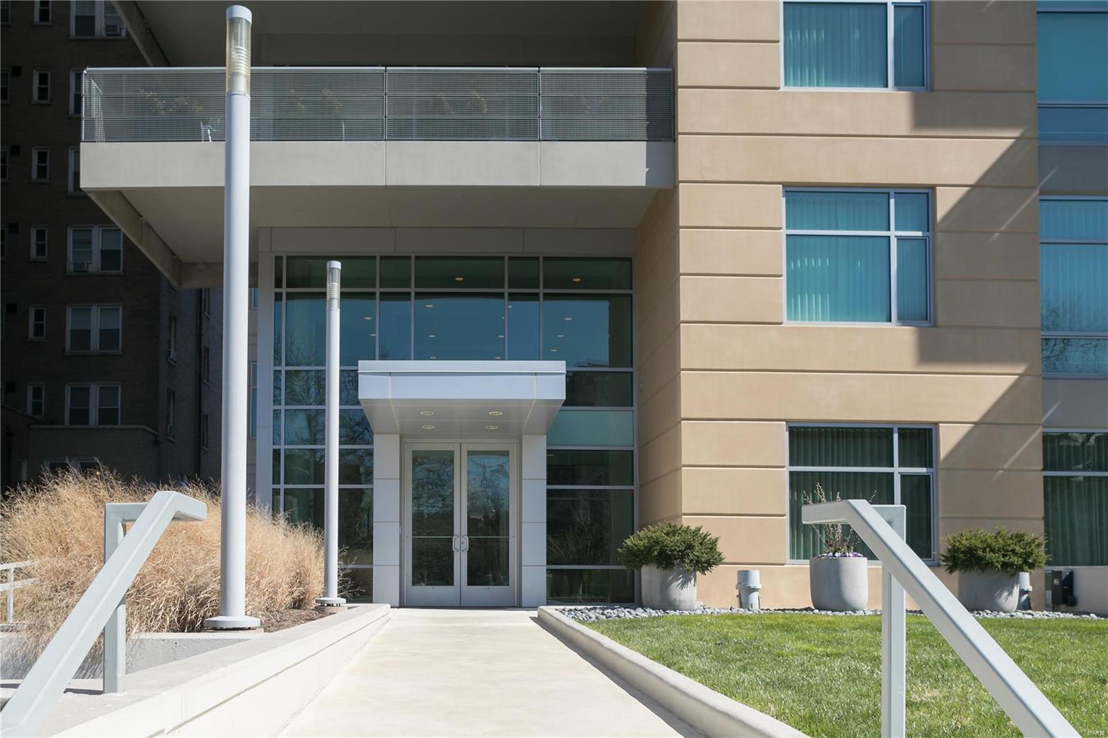 4545 LINDELL CONDOMINIUM - Residential