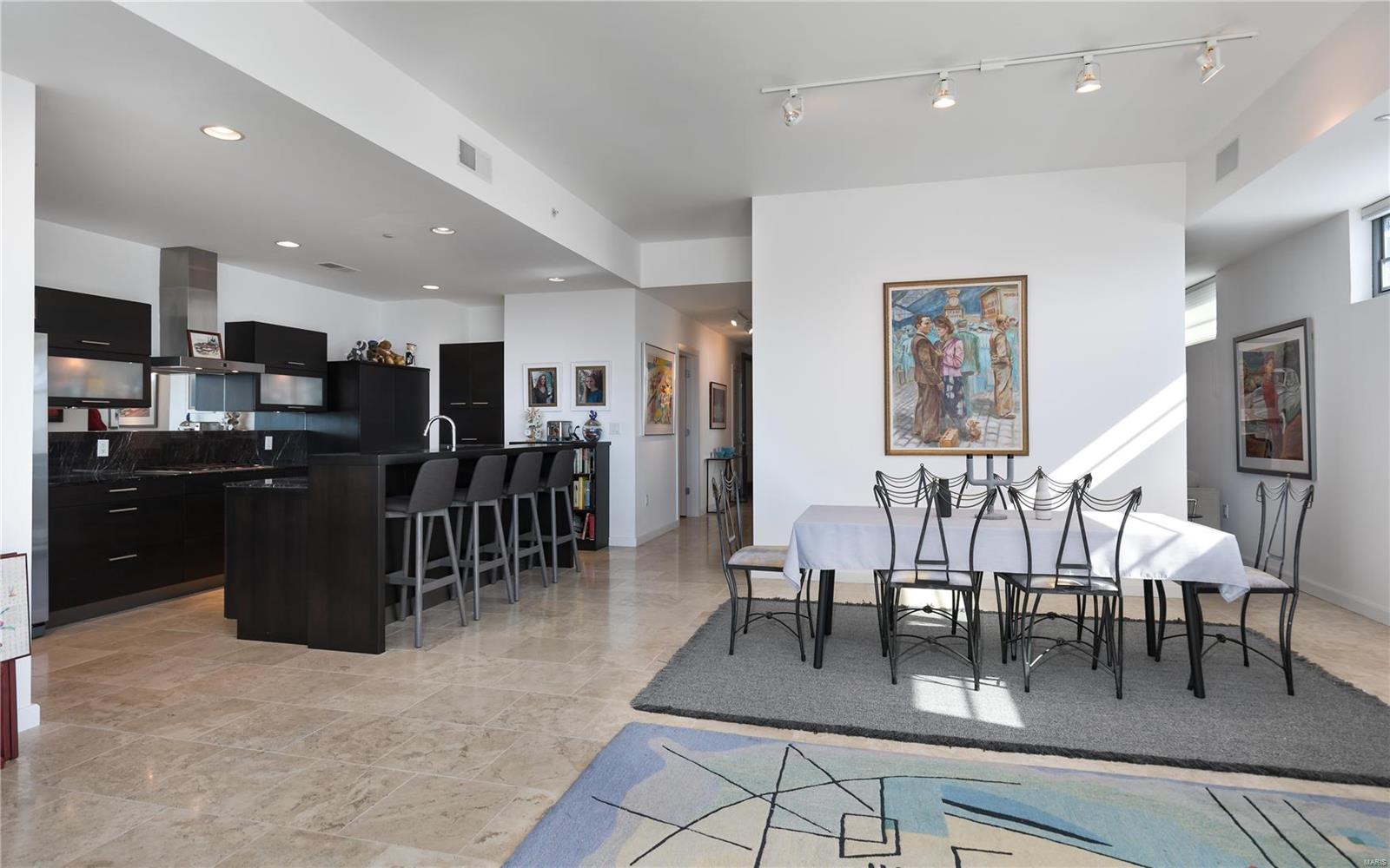 4545 LINDELL CONDOMINIUM - Residential