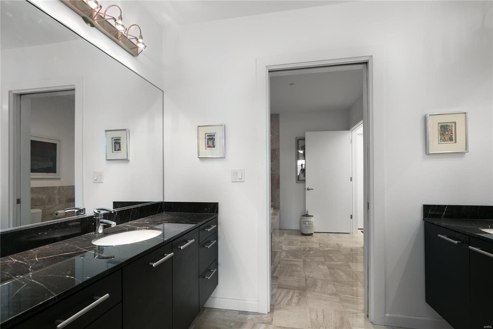 4545 LINDELL CONDOMINIUM - Residential