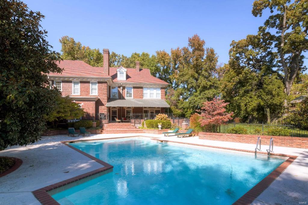 Brentmoor - Residential