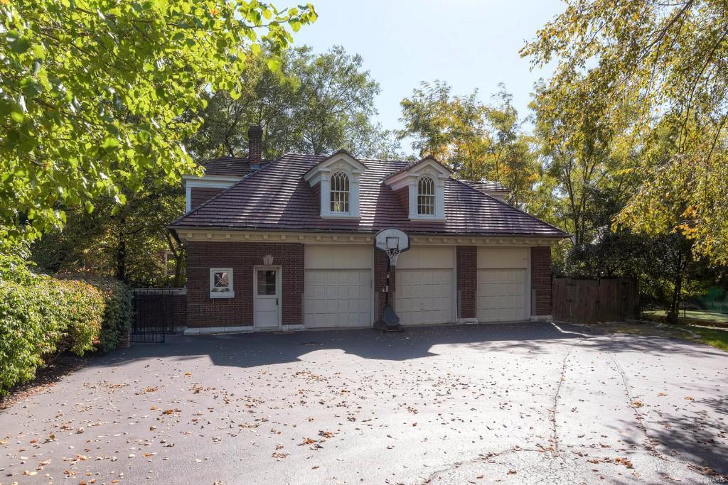 Brentmoor - Residential