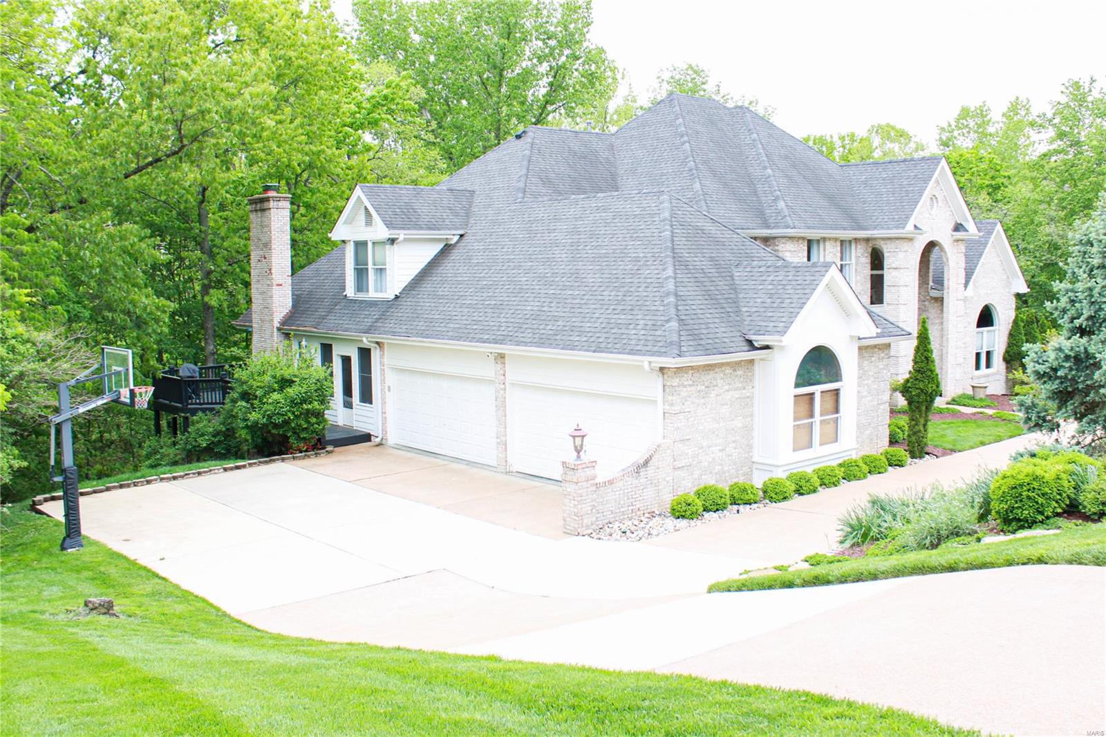 1424 Haarman Oak Dr