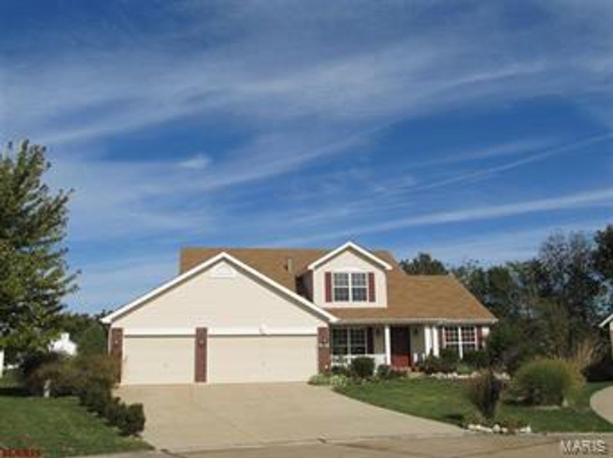 Very nice 1.5 story on level cul-de-sac lot w/easy access to shopping & Hwys 40 and 70, open floor plan w/vaulted ceiling,2-story great room,loft,main floor master,MFL,finished W/O basementw/wet bar,3-car garage & backing to common ground.$1800 security dep,$500 pet deposit,minimum 650 credit score. Home is occupied, schedule showings thru MLS evening & weekends with 24 hour notice. No showings on weekdays.