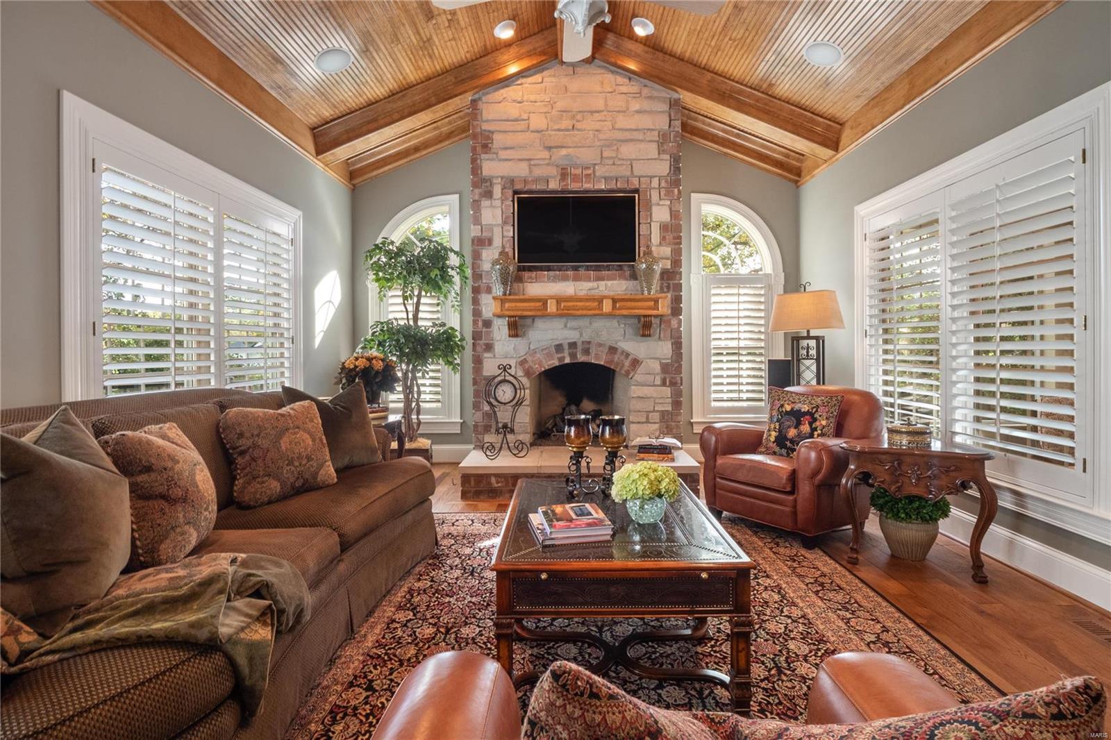 Bel Arbor - Residential