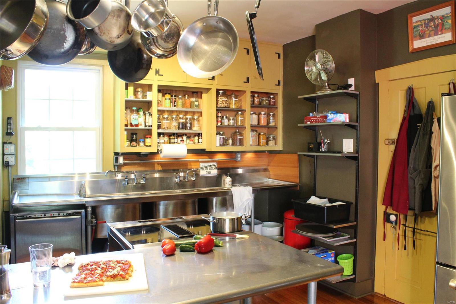 NA - Commercial Sale