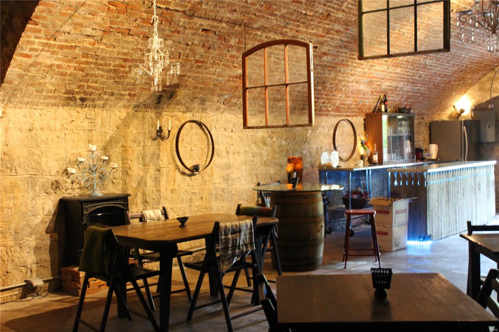 NA - Commercial Sale