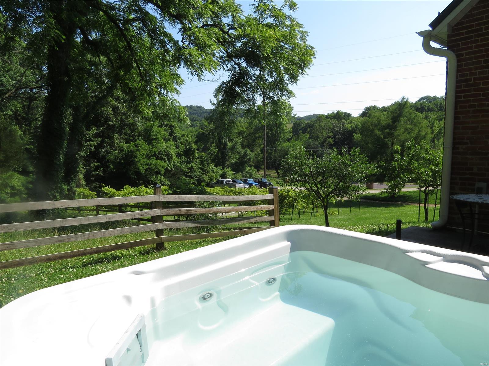 NA - Commercial Sale