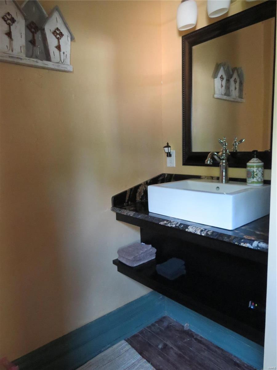 NA - Commercial Sale