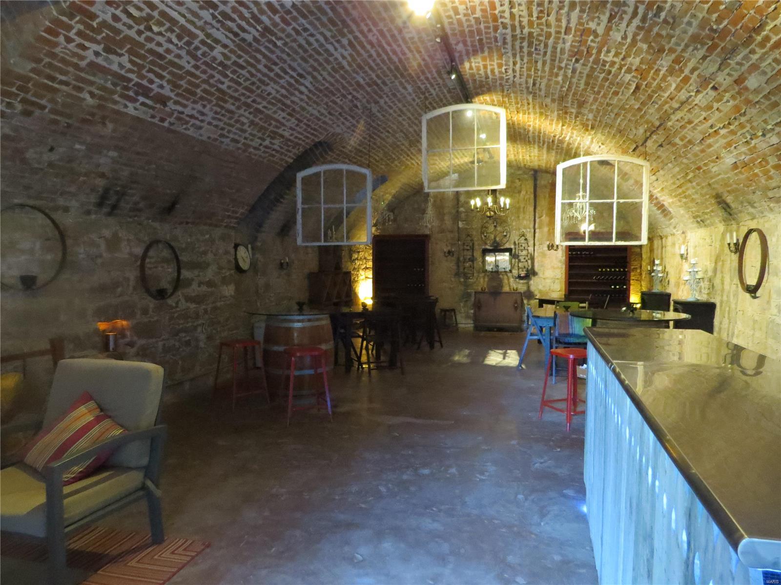 NA - Commercial Sale