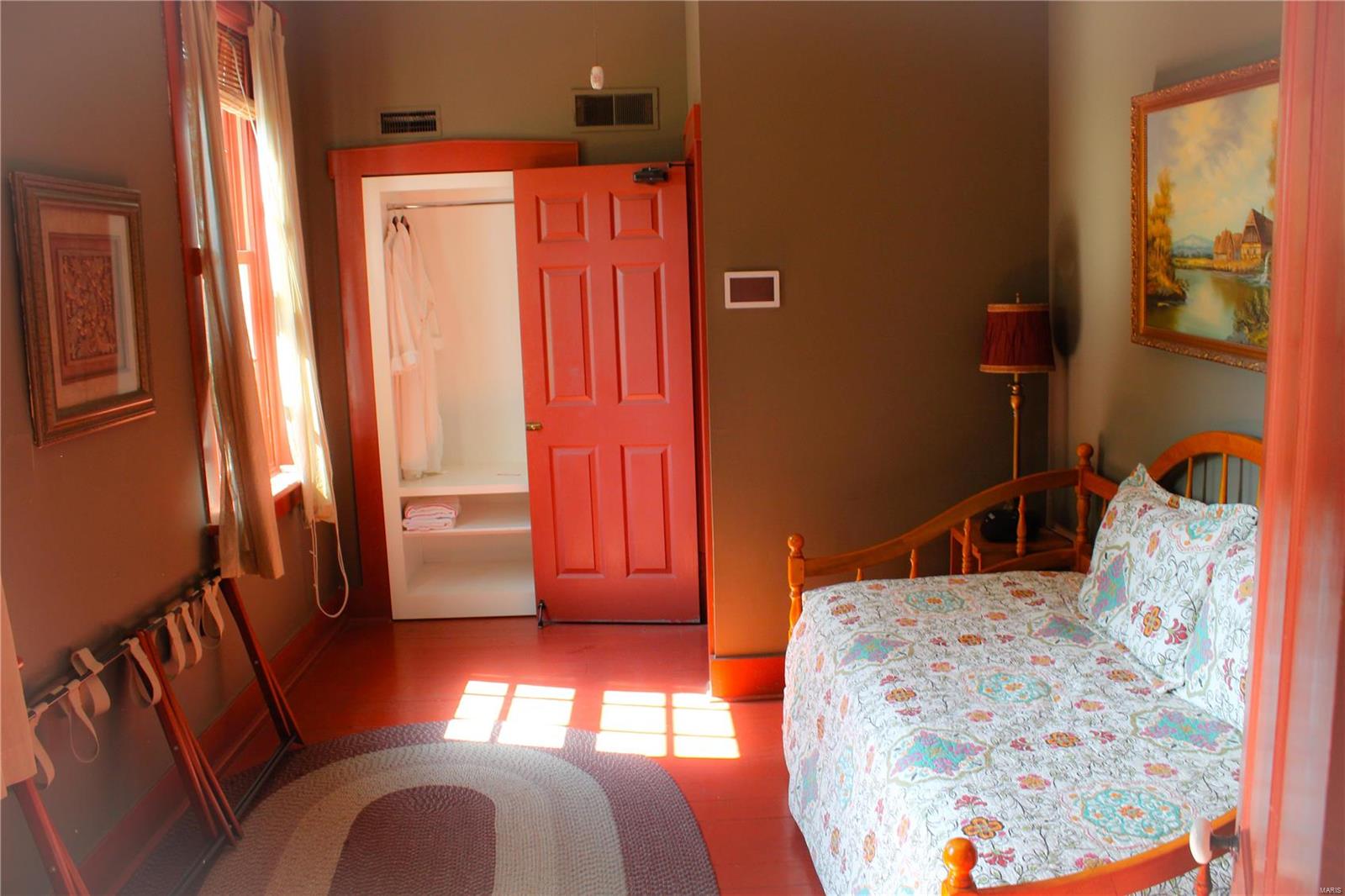 NA - Commercial Sale