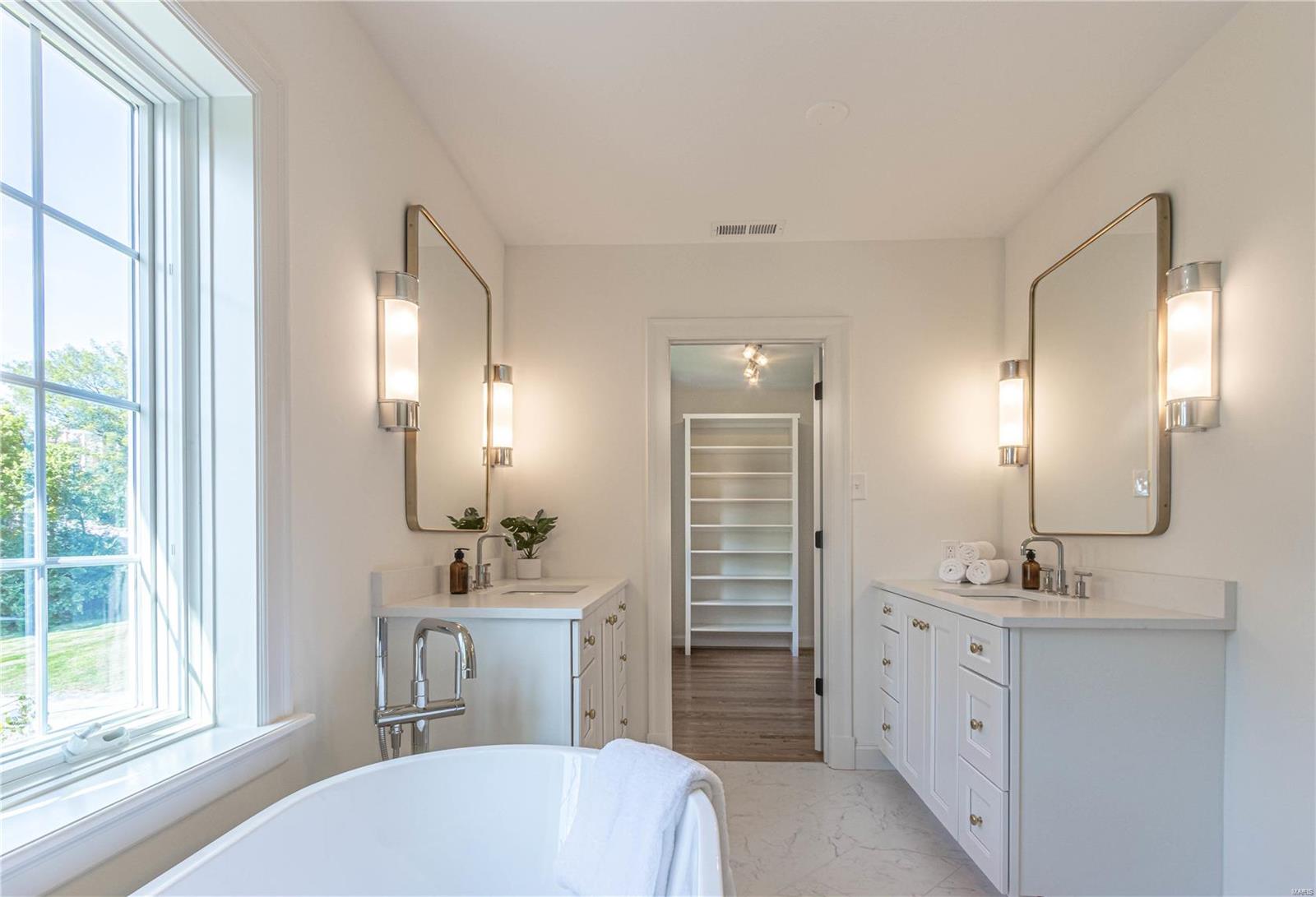 Lake Forest - Residential