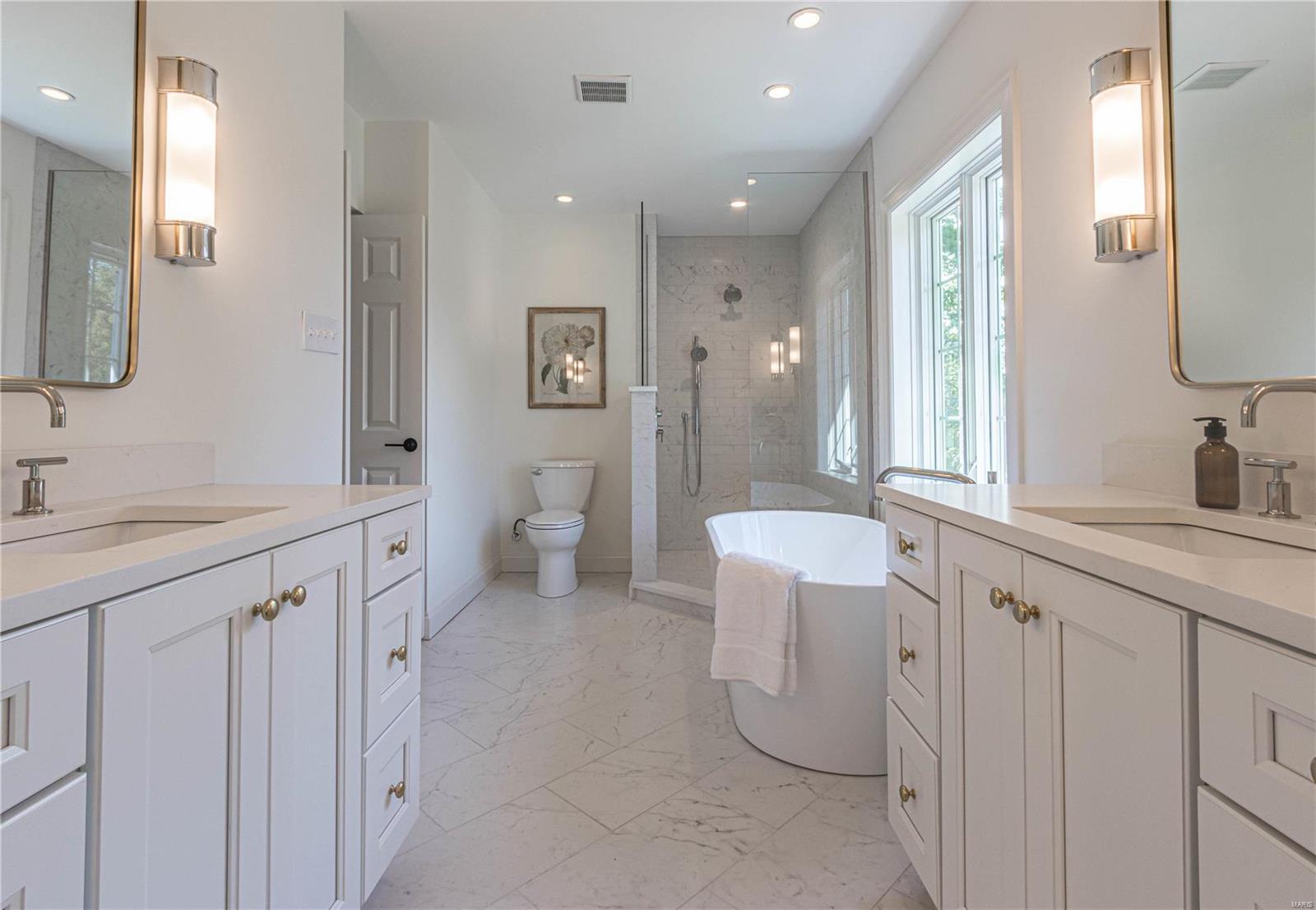 Lake Forest - Residential