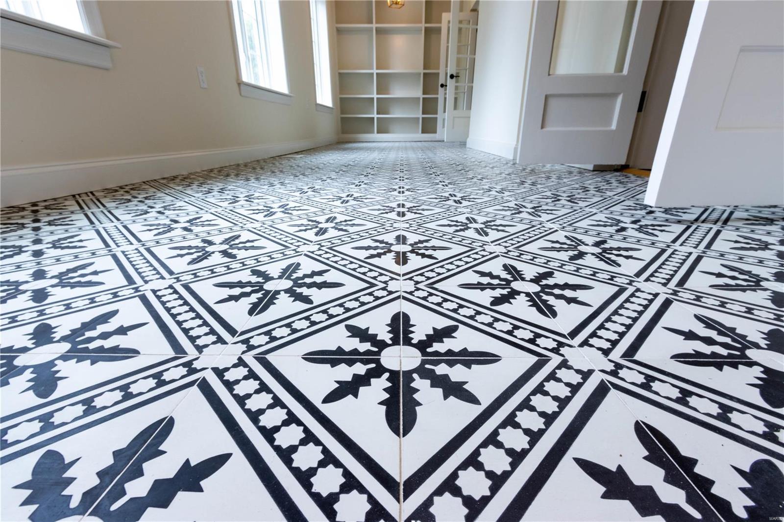 Lake Forest - Residential