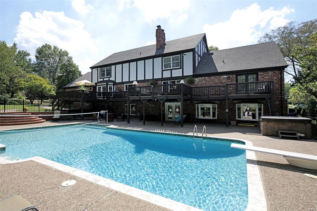 Strathmore 1 - Residential