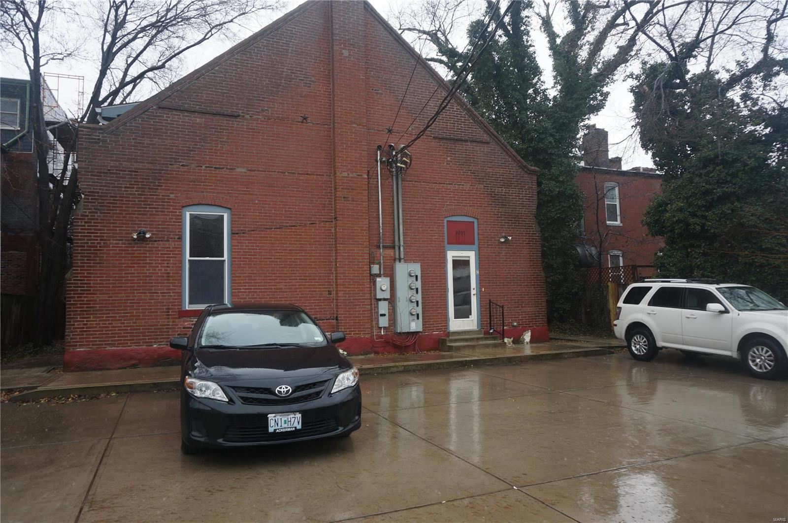 Benton Park - Residential Lease